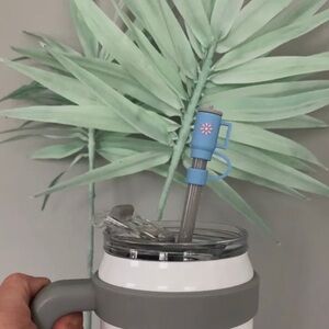 Blue and Pink Tumbler Straw Cover 10MM